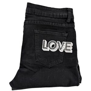 Chic Black Skinny Jeans with Love Patch